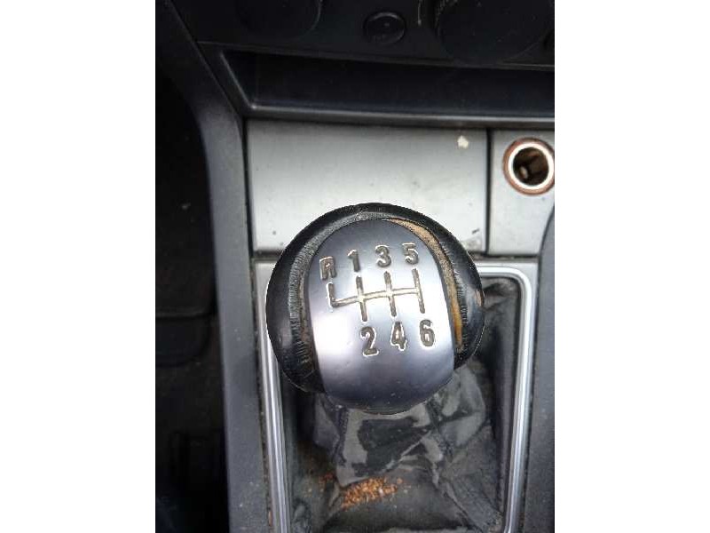 opel vectra c berlina del año 2005