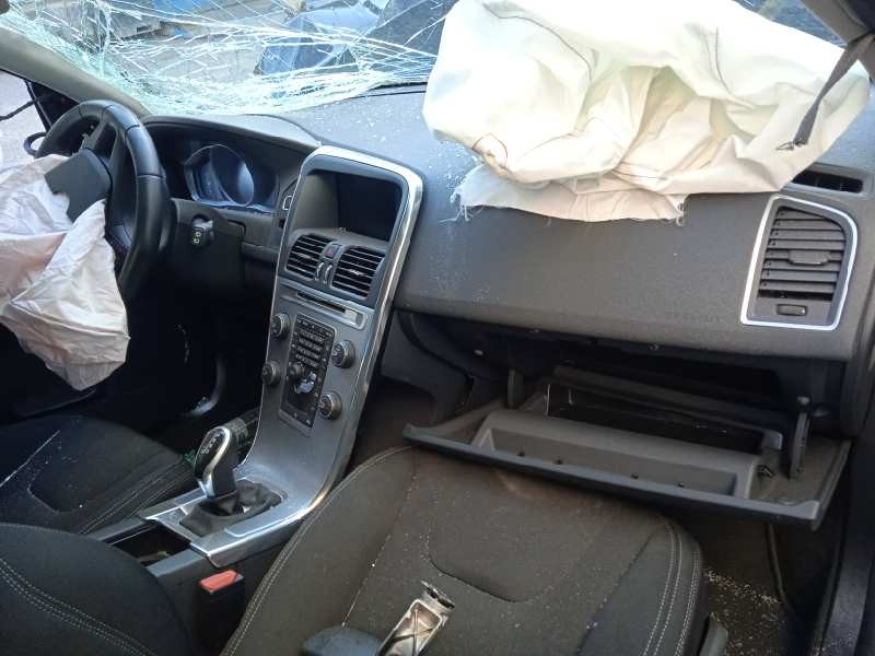 volvo xc60 del año 2017