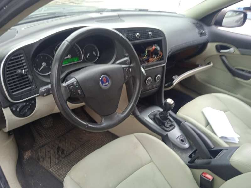 saab 9-3 sport sedán del año 2010