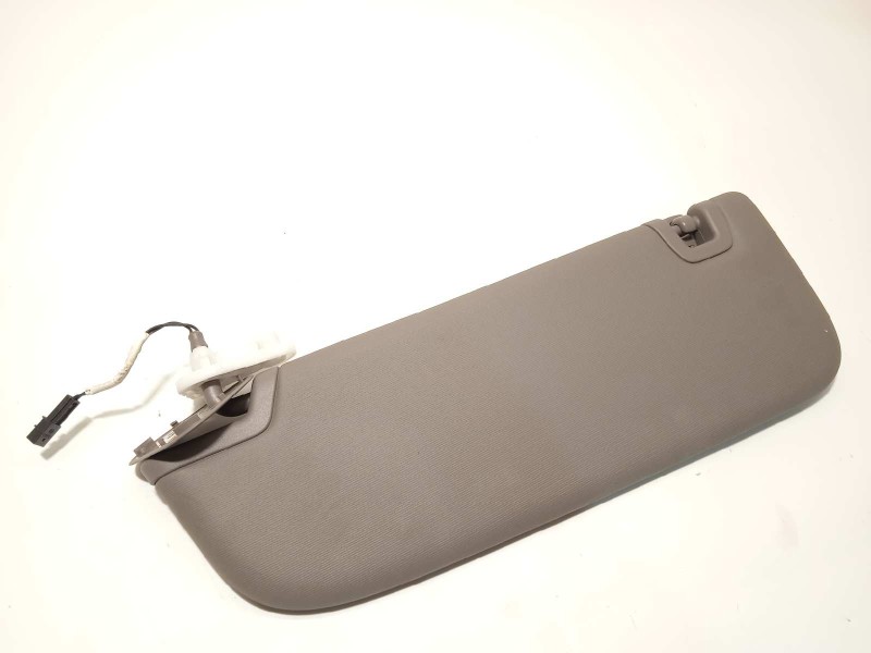 Recambio de parasol derecho para porsche panamera 4 s referencia OEM IAM 97073113200  97073113200BA3