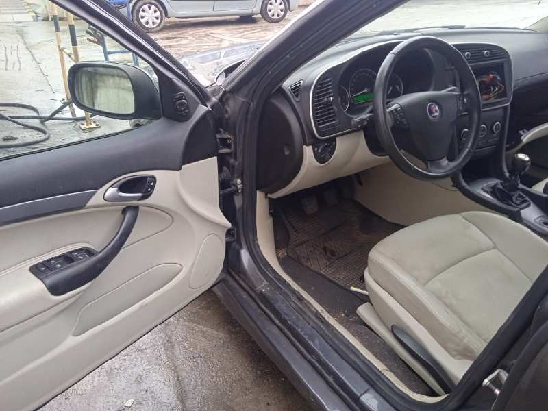 saab 9-3 sport sedán del año 2010