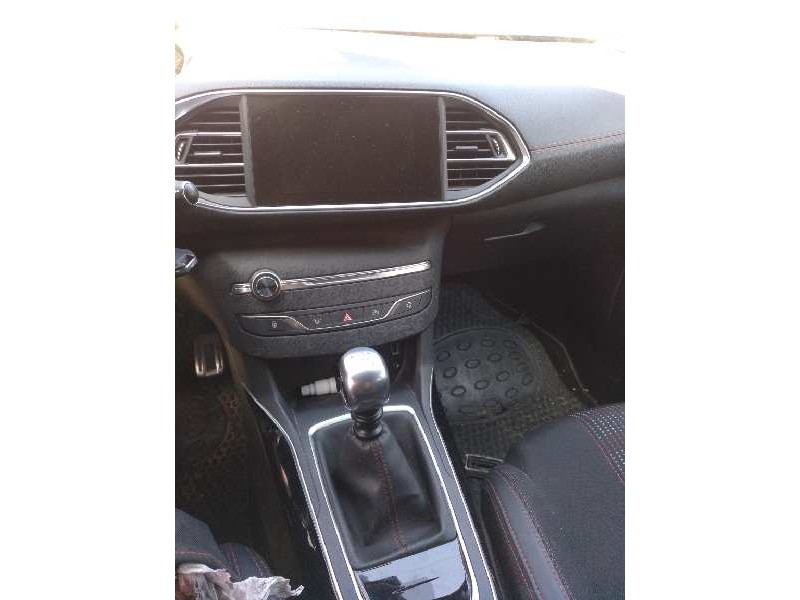 peugeot 308 del año 2016