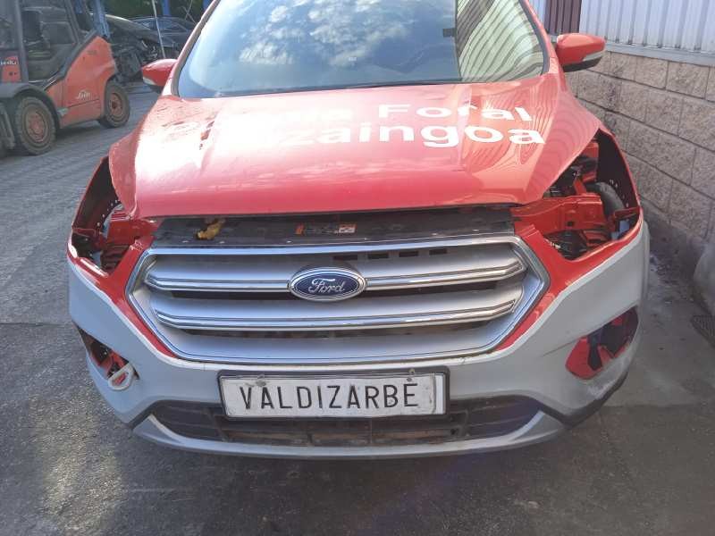 ford kuga (cbs) del año 2017