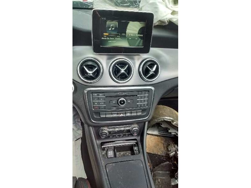 mercedes-benz clase cla (w117) del año 2016