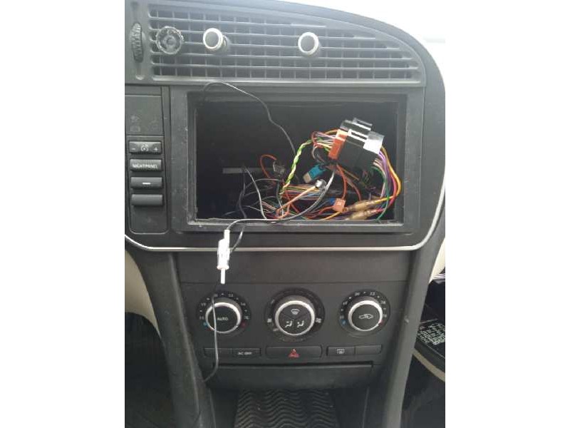 saab 9-3 sport sedán del año 2010