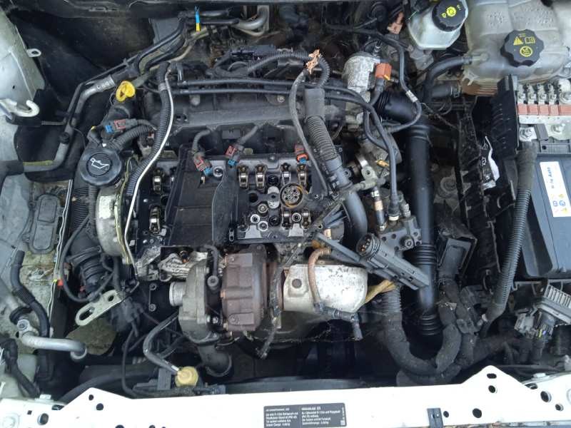 opel astra j lim. del año 2011