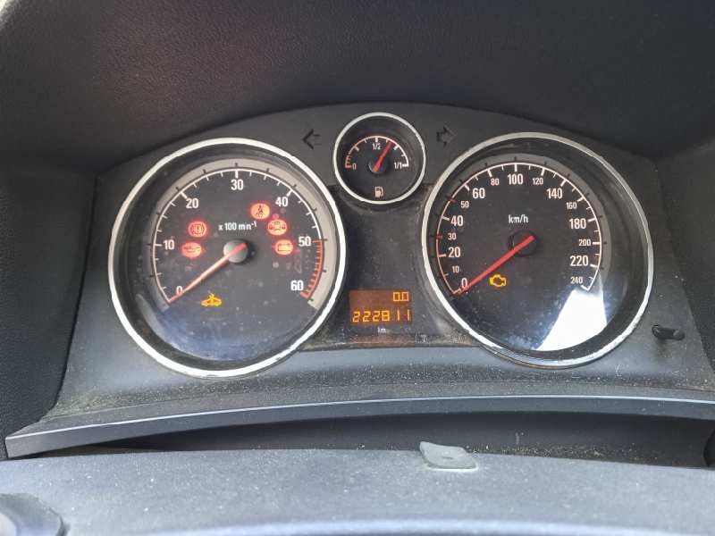 opel zafira b del año 2005