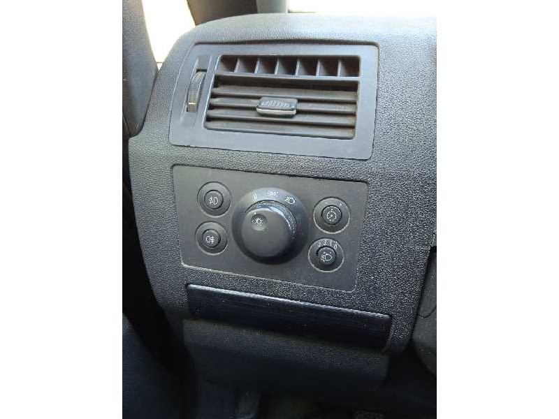 opel zafira b del año 2005