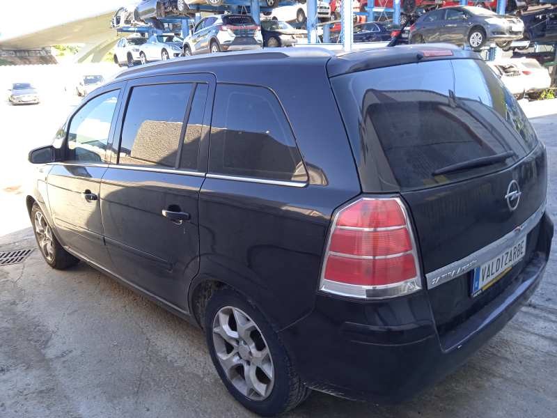 opel zafira b del año 2005