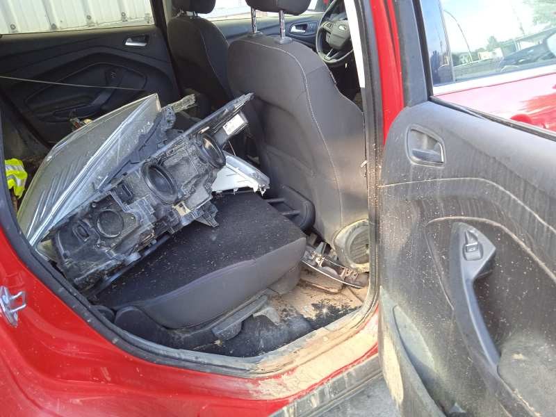 ford kuga (cbs) del año 2017