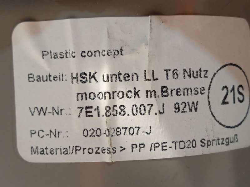 Recambio de guantera para volkswagen t6.1 caravelle (sh) referencia OEM IAM 7E1858007J  7E1858009A92W