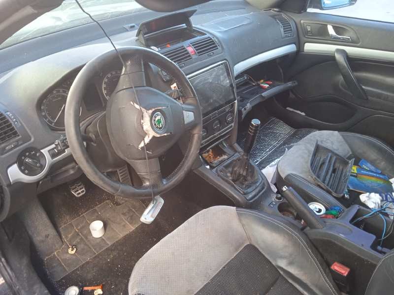 skoda octavia berlina (1z3) del año 2007