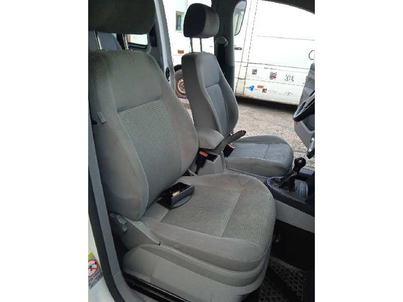 volkswagen caddy ka/kb (2k) del año 2009