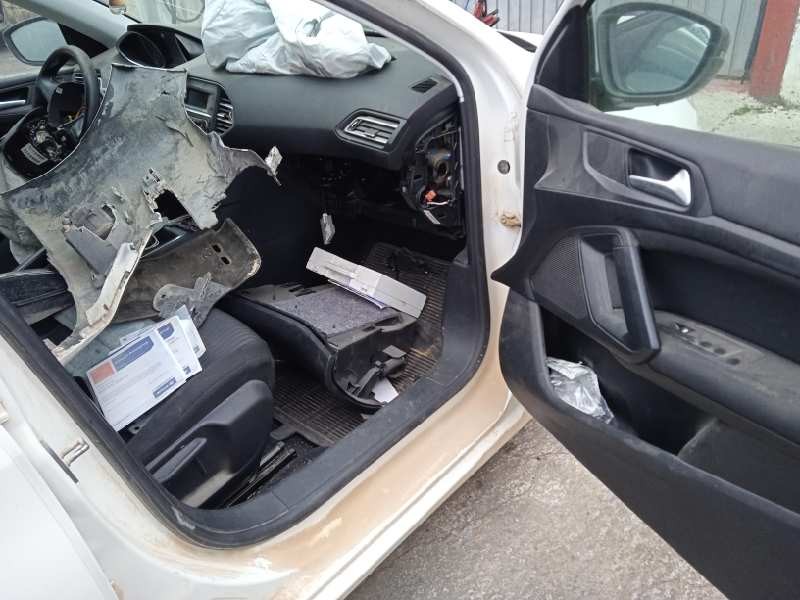 peugeot 308 del año 2016