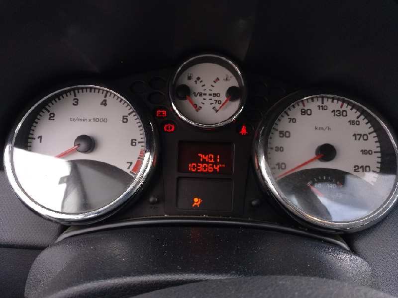 peugeot 207 del año 2007