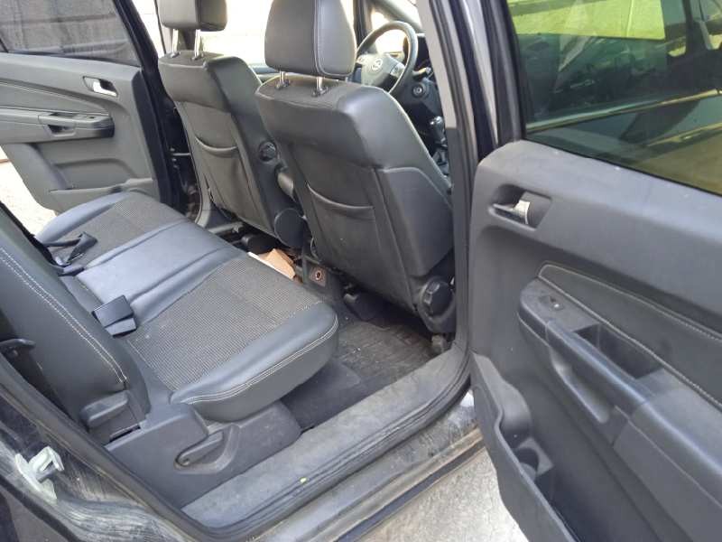 opel zafira b del año 2005