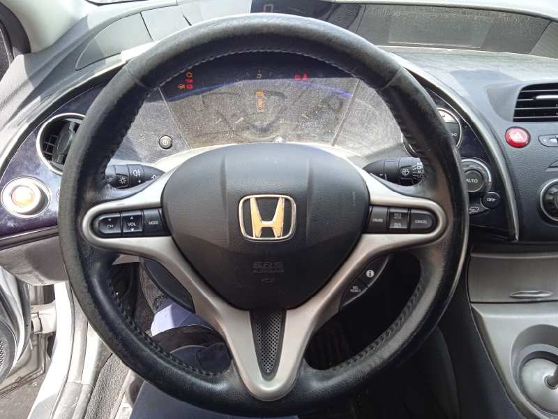 honda civic berlina 5 (fk) del año 2006