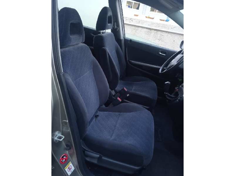 honda stream (rn1/3) del año 2002