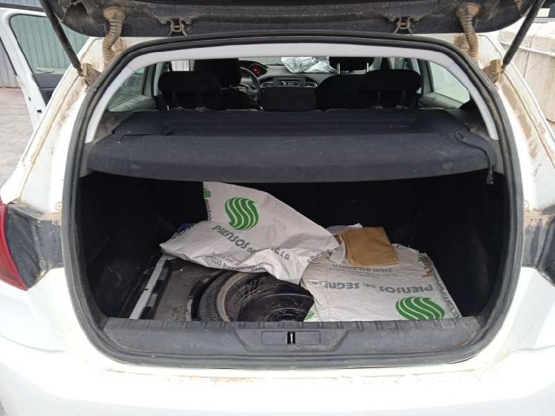 peugeot 308 del año 2016