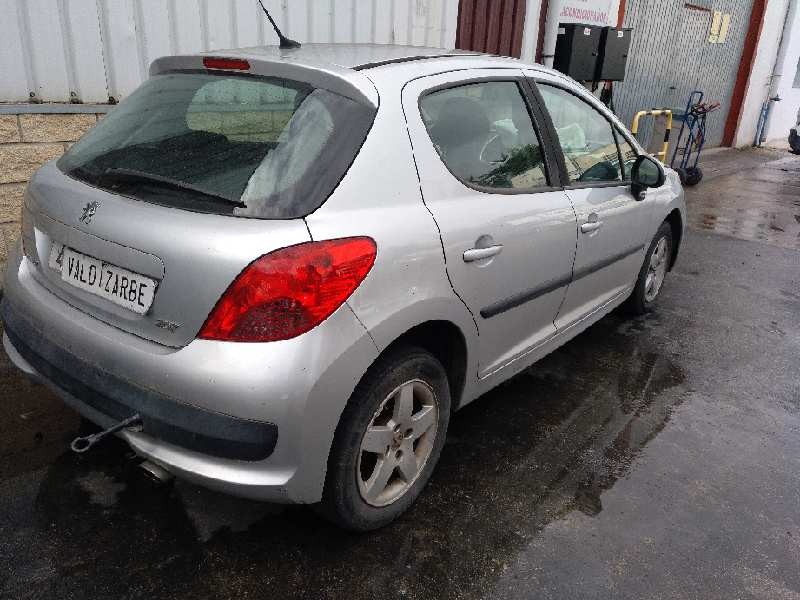 peugeot 207 del año 2007