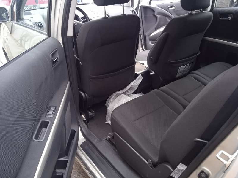 toyota corolla verso (r1) del año 2006