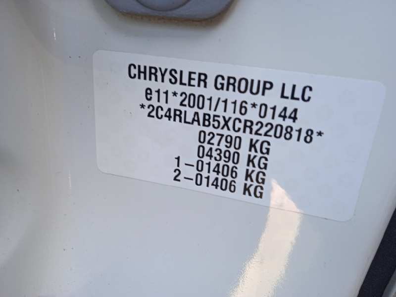 lancia voyager (404) del año 2011