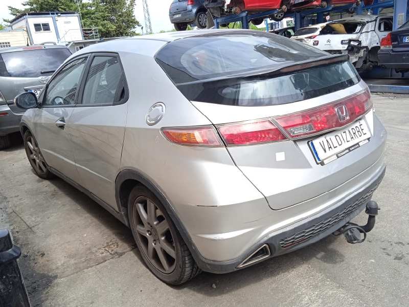 honda civic berlina 5 (fk) del año 2006