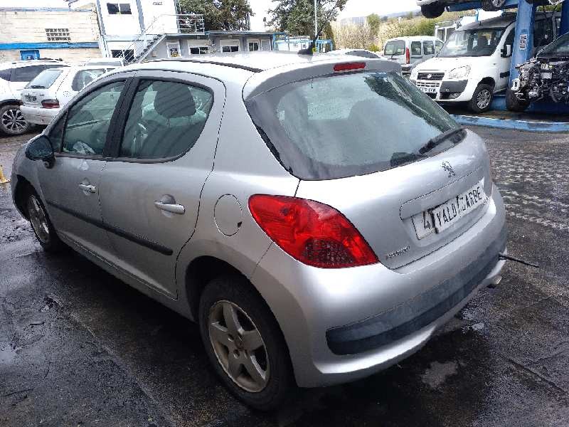 peugeot 207 del año 2007