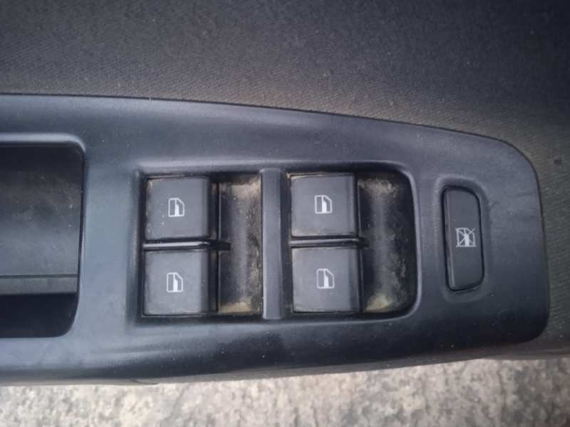 volkswagen polo (9n3) del año 2008