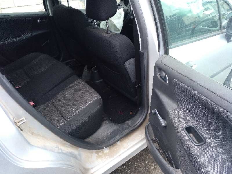 peugeot 207 del año 2007