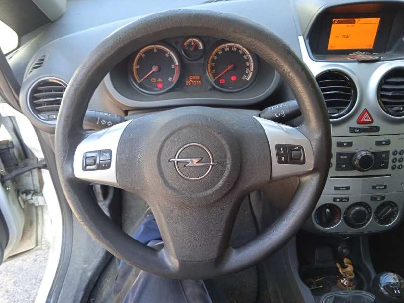 opel corsa d del año 2011
