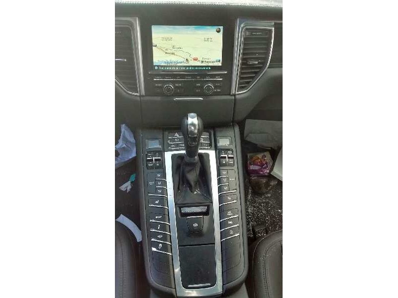 porsche macan (typ ) del año 2016