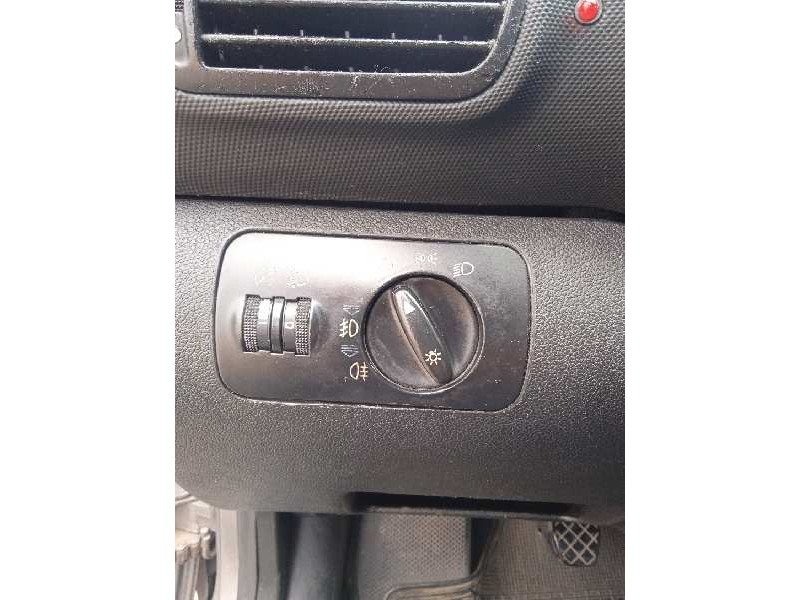 seat leon (1m1) del año 2005