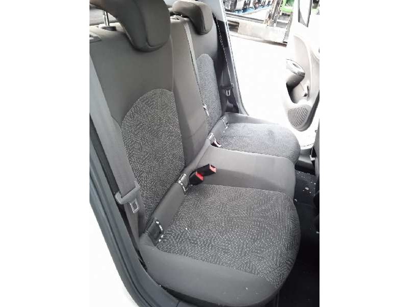 opel corsa e del año 2018