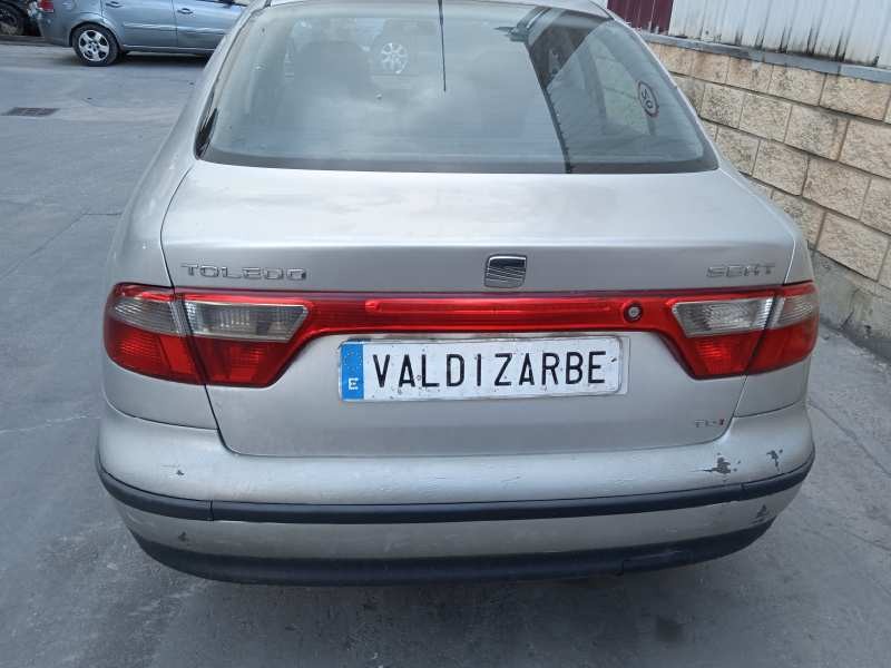 seat toledo (1m2) del año 2003