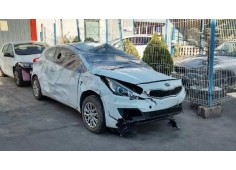 kia pro_cee´d ( ) del año 2013