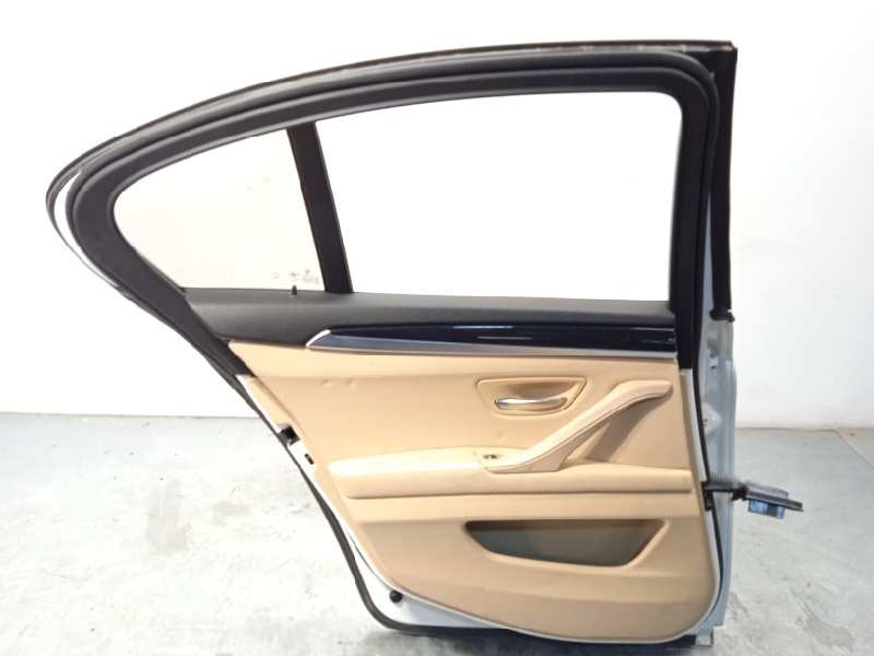 Recambio de puerta trasera izquierda para bmw serie 5 lim. (f10) 520d referencia OEM IAM 41007206113  7206113