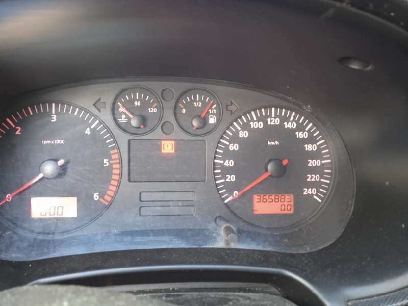 seat toledo (1m2) del año 2003