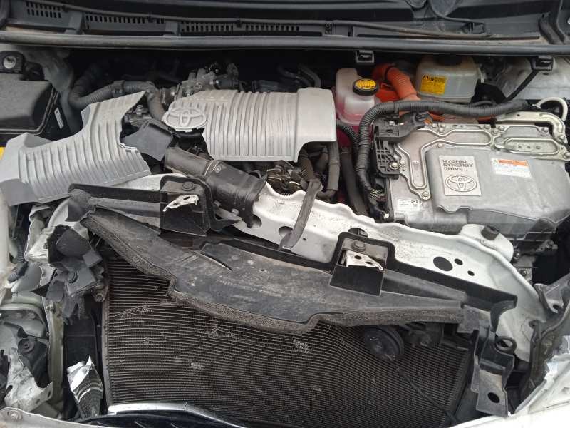 toyota yaris del año 2015