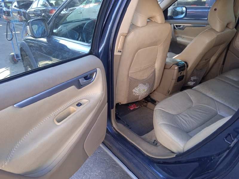 volvo xc70 del año 2006