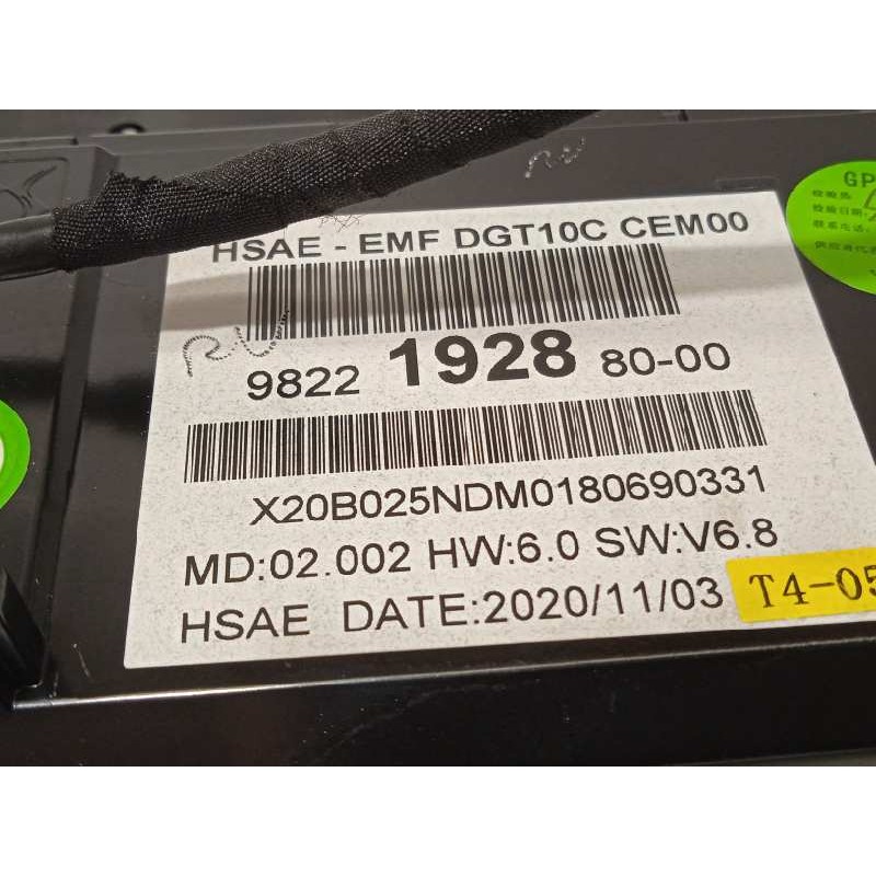 Recambio de pantalla multifuncion para peugeot 5008 active referencia OEM IAM 9822192880  