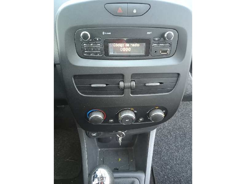 renault clio iv del año 2014