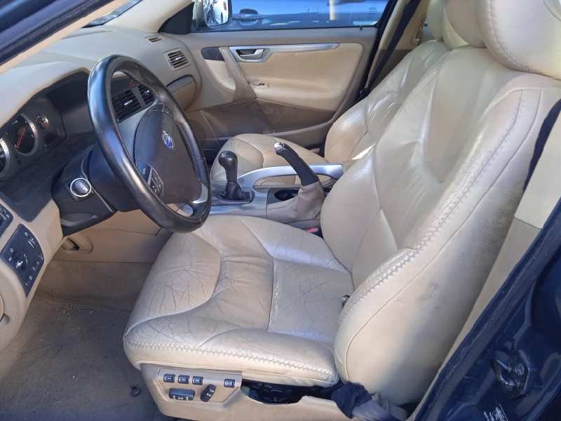 volvo xc70 del año 2006