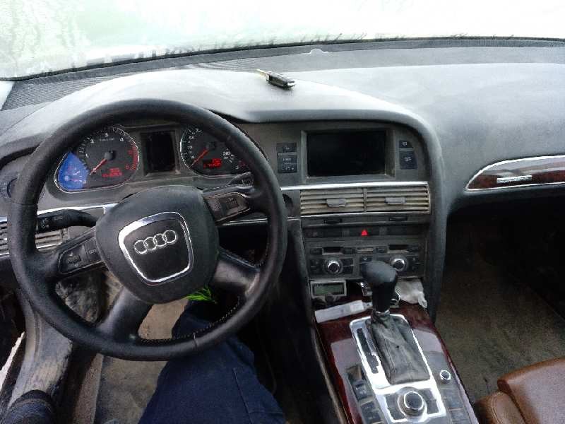 audi a6 berlina (4f2) del año 2004