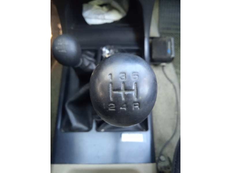 nissan terrano/terrano.ii (r20) del año 2003