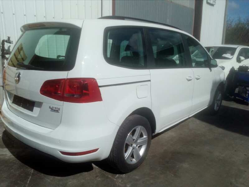 volkswagen sharan (7n2) del año 2015