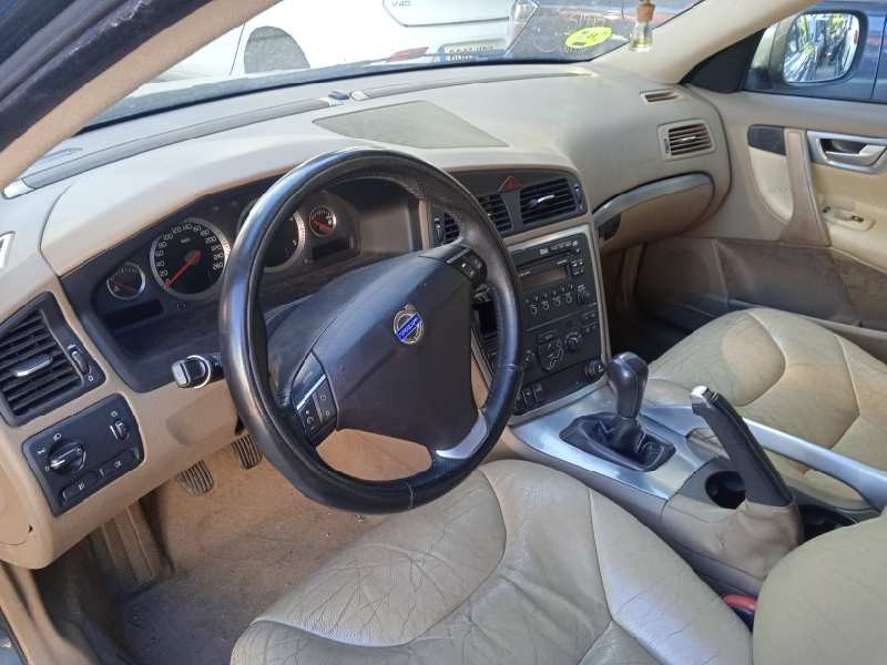 volvo xc70 del año 2006