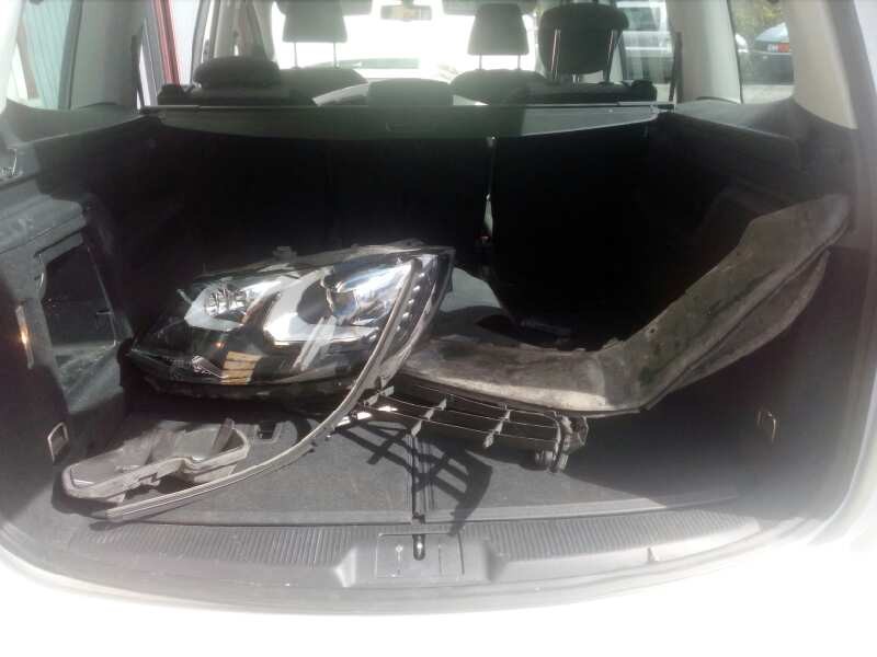 volkswagen sharan (7n2) del año 2015