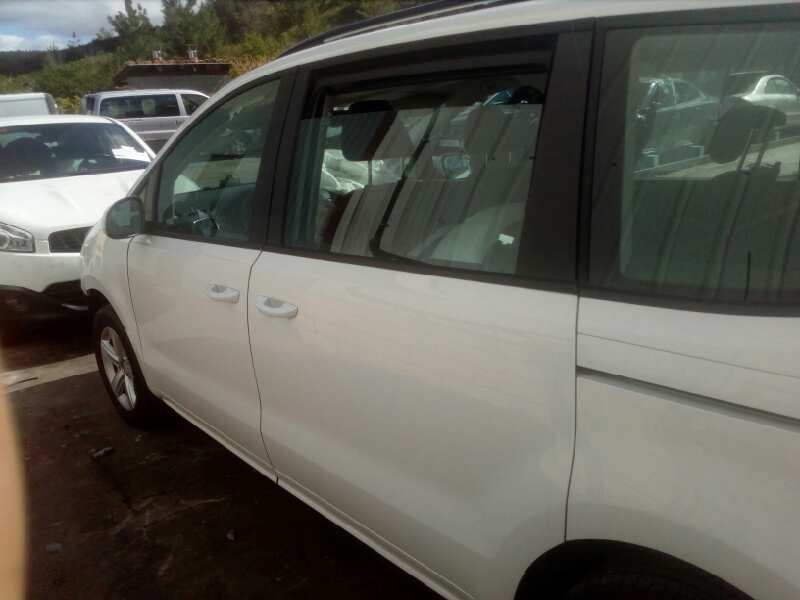 volkswagen sharan (7n2) del año 2015