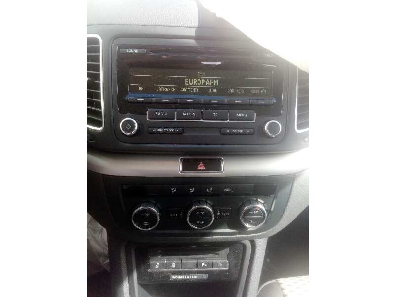 volkswagen sharan (7n2) del año 2015